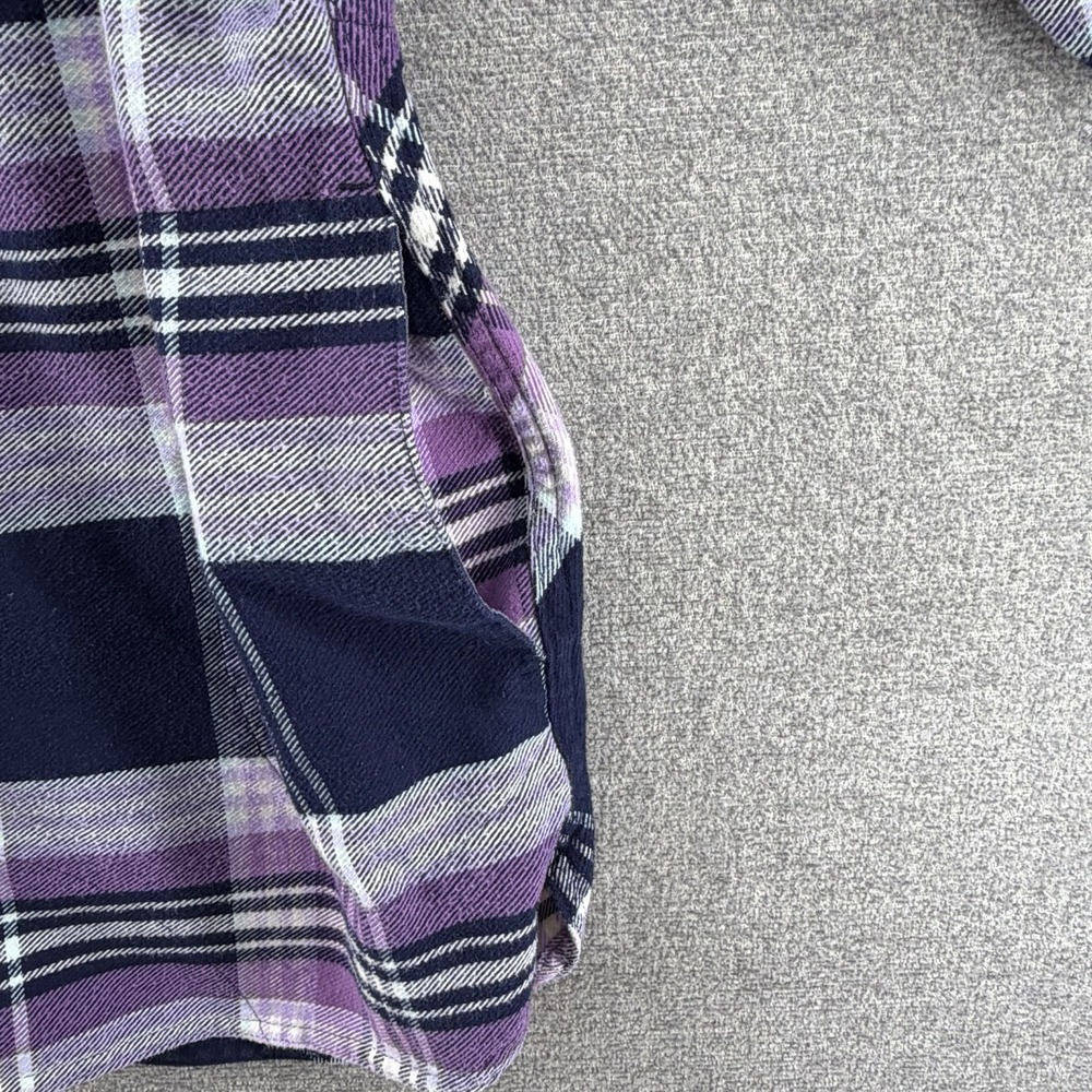 Duluth Trading Flannel Shacket Women Size Large Purple Plaid Long Sleeve Cottage - Picture 6 of 10